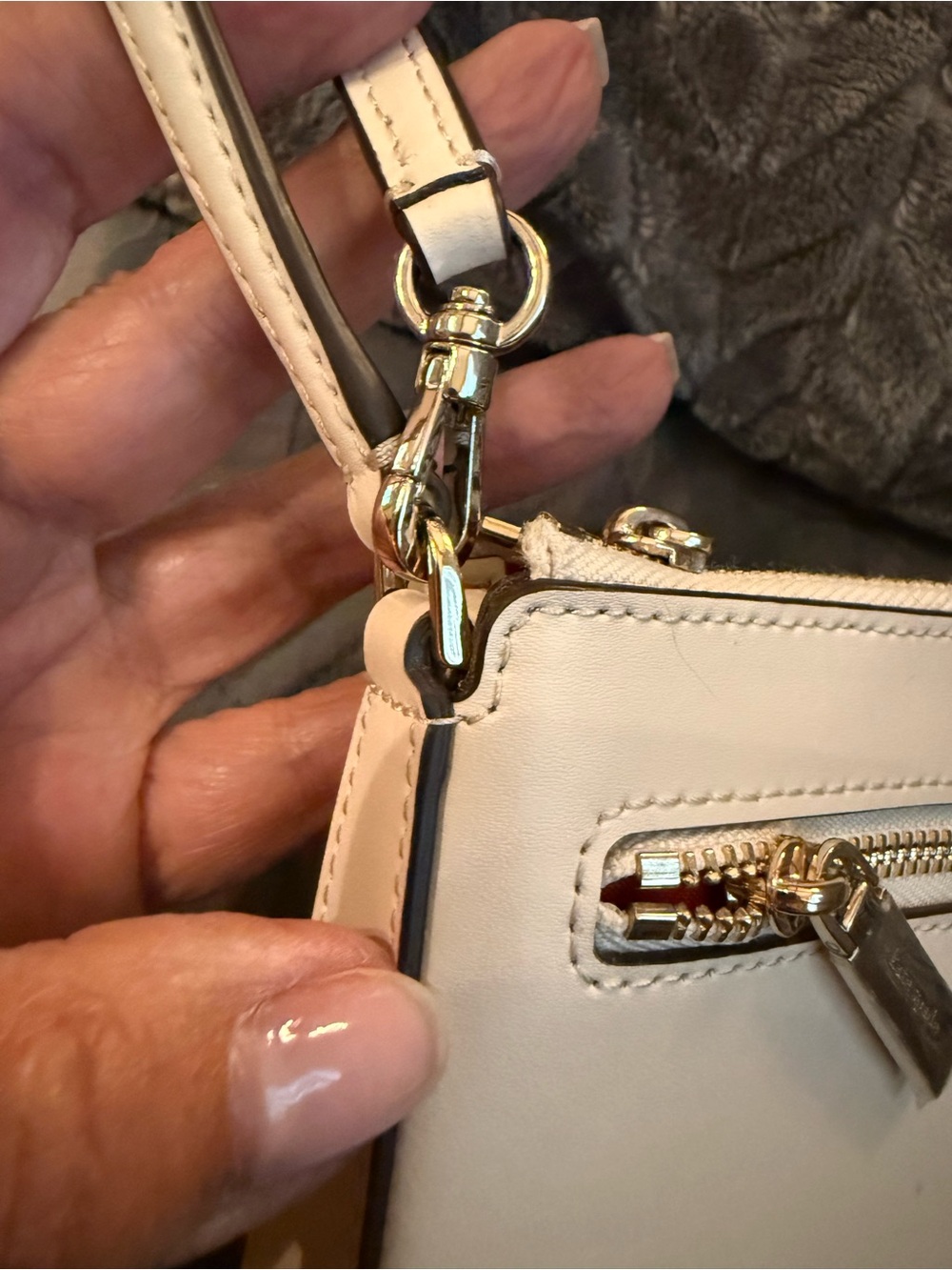Kate Spade Sweet Heart Convertible Wristlet NWOT - Picture 7 of 16
